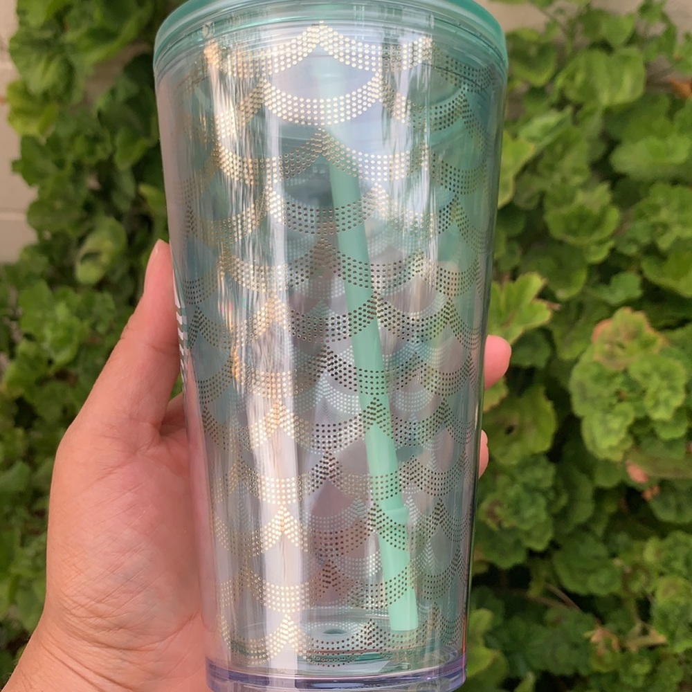 Starbucks Grande Tumbler - Picture 4 of 7